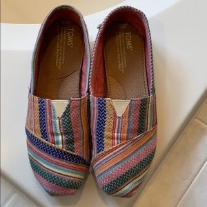 TOMS Classic Slip-on